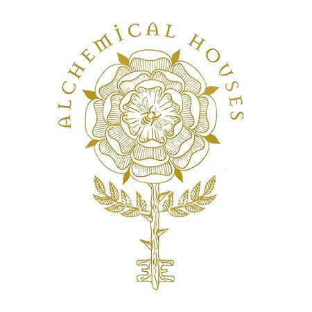 شقة House Of Magic - Due Torri بولونيا المظهر الخارجي الصورة